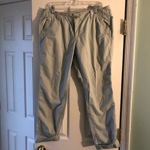 NWOT Loft cotton cropped pants